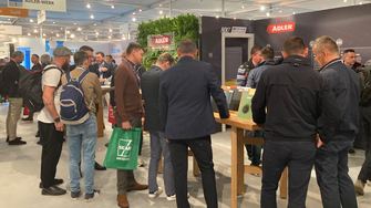 Enormer Andrang herrschte beim ADLER-Messestand auf der SICAM.  | © ADLER