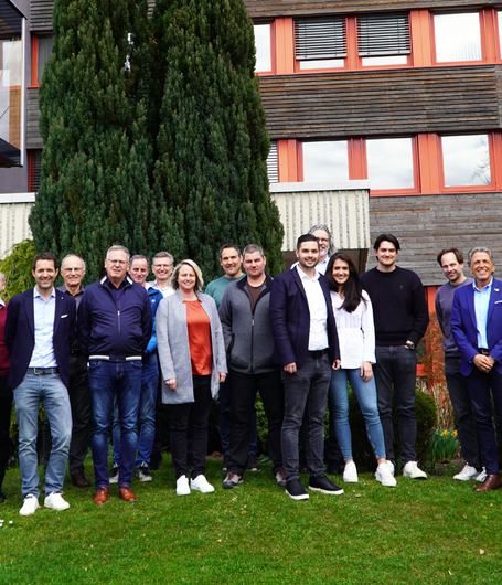 Die Holzfenster-Hersteller zu Besuch in Schwaz. | © ADLER