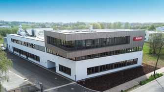 Mit dem neuen Shop & Service Herford verstärkt ADLER seinen Kundenservice für Mittel- und Norddeutschland. | © ADLER