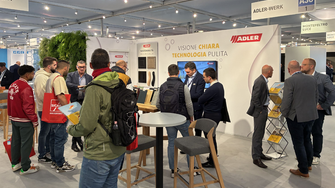 Lo stand ADLER alla fiera SICAM di Pordenone ha registrato una presenza costante di visitatori. | © ADLER