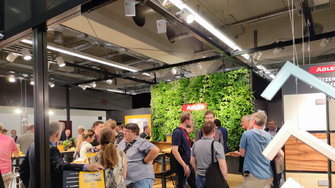 Von Messebeginn bis Messeschluss herrschte reger Betrieb am ADLER-Stand. | © ADLER