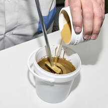 Messinglack mischen