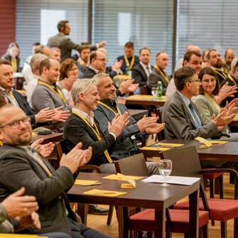 Oltre 100 partecipanti non si sono fatti scappare il folto programma all'interno dell'evento internazionale organizzato da ADLER per l'industria del mobile.