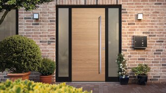 1a classe La tecnologia ADLER CrystalClear permette la perfetta combinazione di protezione e bellezza.  | © Rekord Fenster + Türen