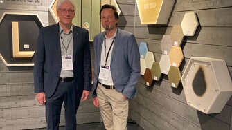Beste Beratung für Schweizer Architekten: Jürg Niebecker und Christian Laucher informierten in Zürich. | © ADLER