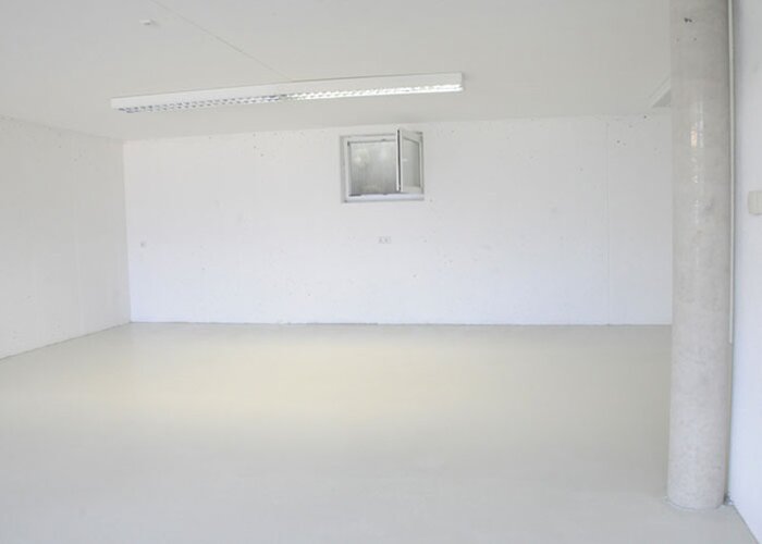 Ora un pavimento per garage particolarmente resistente sarà garantito per molti anni.